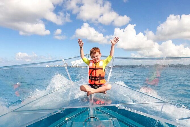 Private tour on transparent boat Cancun Nichupté lagoon - Key Points