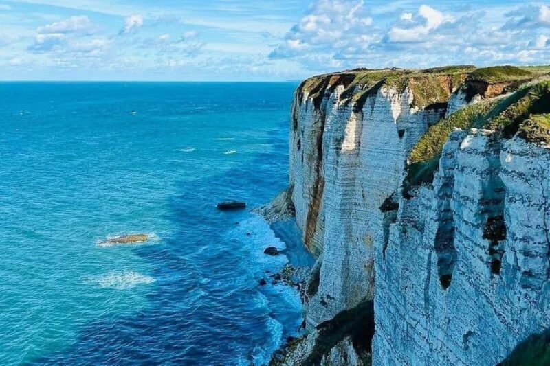 Private Tour Paris: Étretat Cliffs & Monets Gardens + Gift - Analyzing the Cost and Value