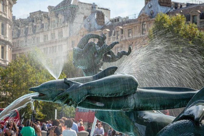 Private Tour: Photography Walking Tour from Trafalgar Square to Covent Garden - A detailed look at what this tour offers