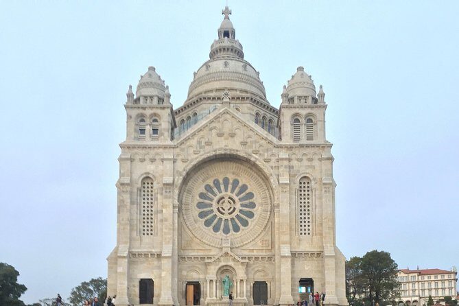 Private Tour Santiago de Compostela & Viana do Castelo from Porto - The Value Factor: Is It Worth the Cost?