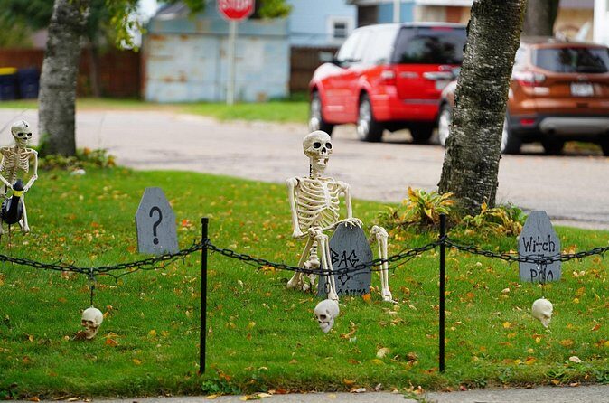 Private Tour Stranger Things "The Upside Down" Film Locations - The Cost and Its Value