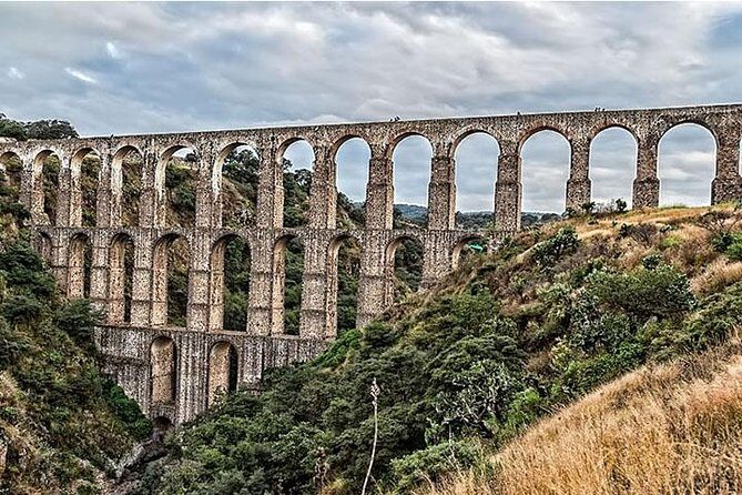 Private Tour: Tepotzotlan and Aqueduct from Mexico City - Discovering Tepotzotlan: A Village Frozen in Time