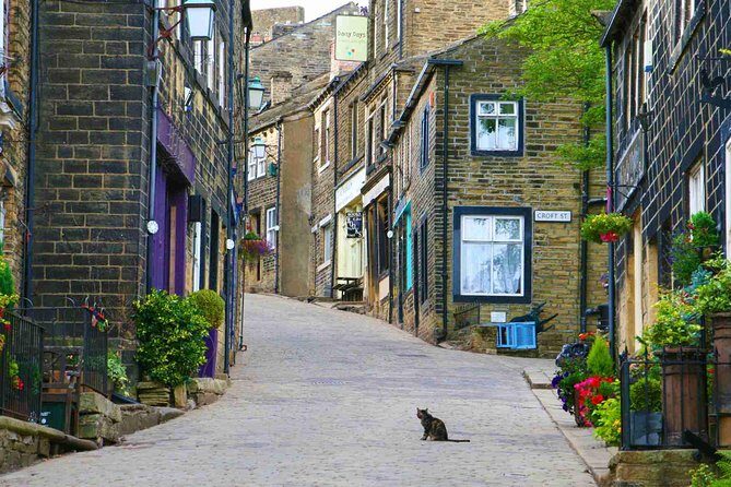 Private Tour: The Brontes: Full Day All-Inclusive Tour with an Expert Guide - Who Will Love This Tour?