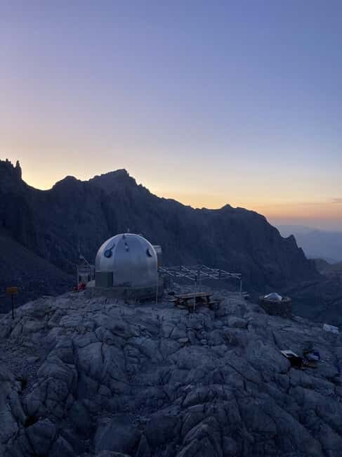 Private Tour - The Lost Hut: Hike to Cabaña Verónica - What Travelers Can Expect