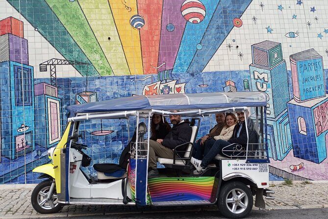 Private Tour Through Lisbon Half Day Experience by Tuk tuk - Key Points