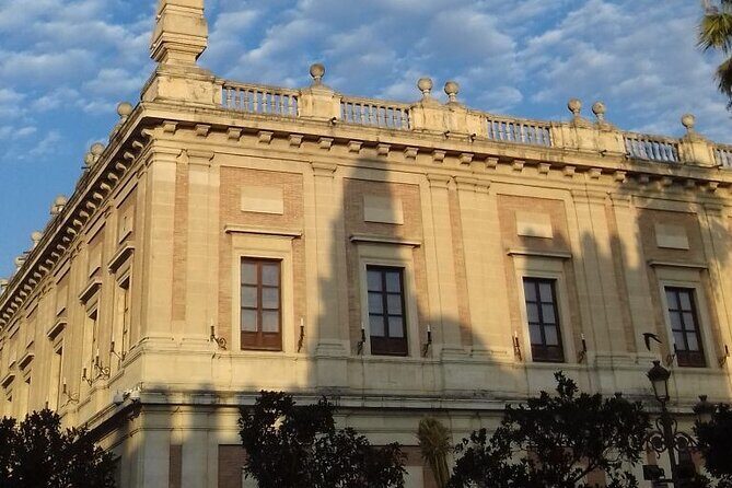 Private tour through the old Jewish neighbourhood. - FAQs About the Tour