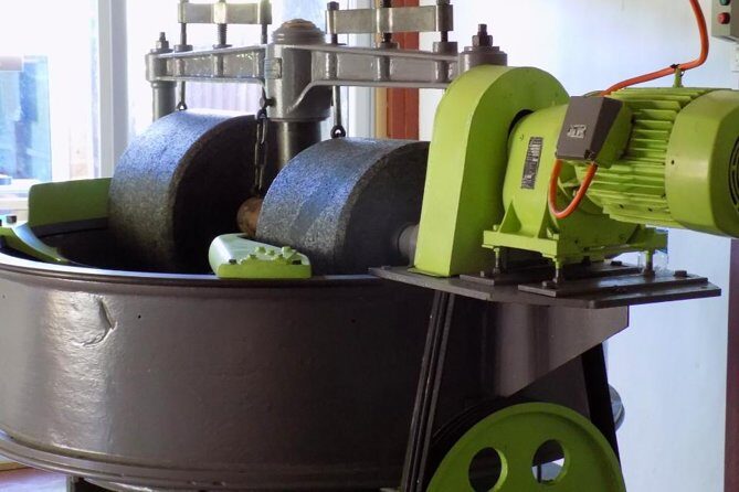 Private Tour to Aelan Chocolate Factory in Port Vila - What to Expect from the Tour