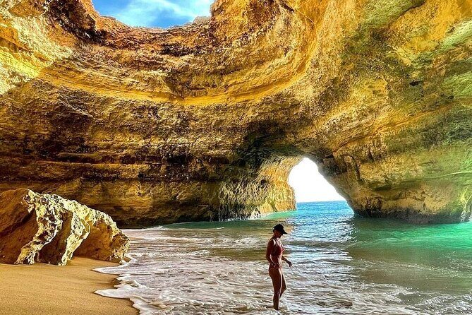 Private tour to Algarve, Benagil, carvoeiro,Portimão from Lisbon - An In-Depth Look at the Algarve Private Tour