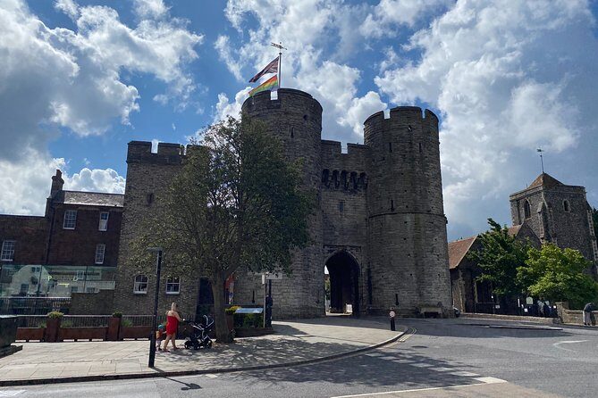 Private Tour to Canterbury, Leeds Castle and The White Cliffs of Dover - Canterbury Cathedral: A Testament to History