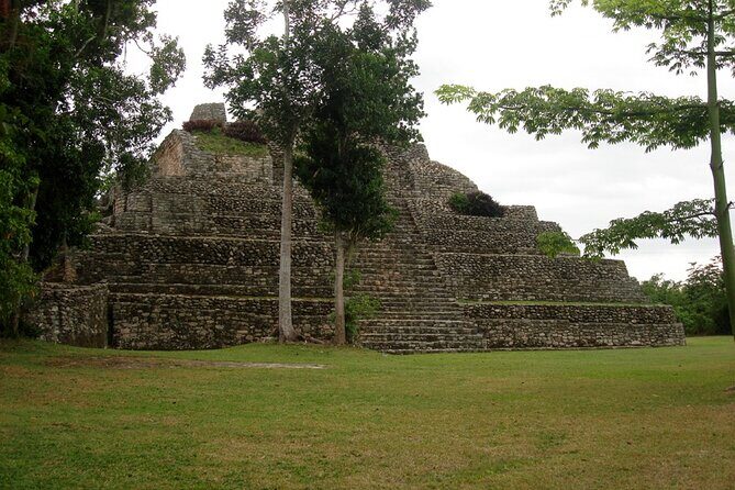 Private Tour to Chacchoben Mayan Ruins & beach - Diving Into the Tour Details