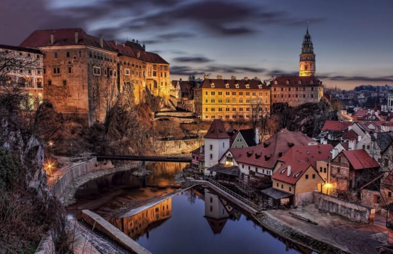 Private Tour to eský Krumlov - A Day Trip from Prague - Who Should Consider This Tour?