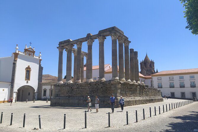 Private Tour to Évora with Wine tasting - Key Points
