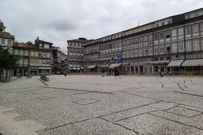 Private Tour to Guimarães and Braga, two incredible cities - Is This Tour Right for You?