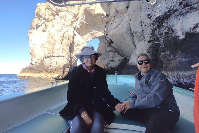 Private Tour to Isla Espiritu Santo and snorkel with sea lions - A Detailed Look at the Tour