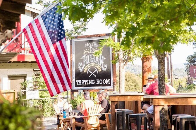 Private Tour to Julian Goldmine and see the lovely mountain town - What’s Included and What’s Not