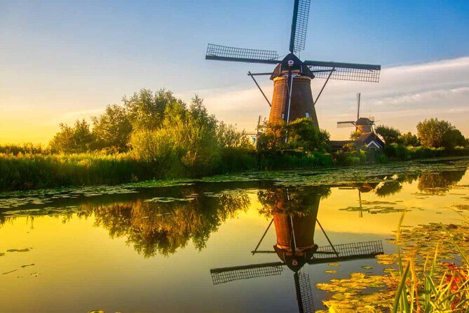 Private tour to Kinderdijk windmills and Delft from Amsterdam - Key Points