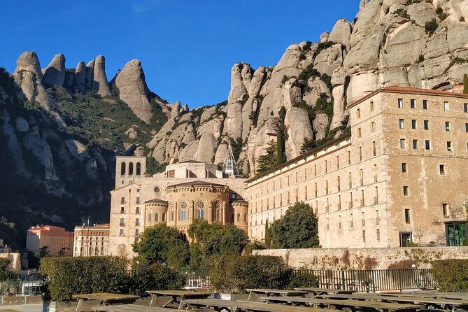 Private Tour to Montserrat with a specialized local guide - An In-Depth Look at the Montserrat Private Tour
