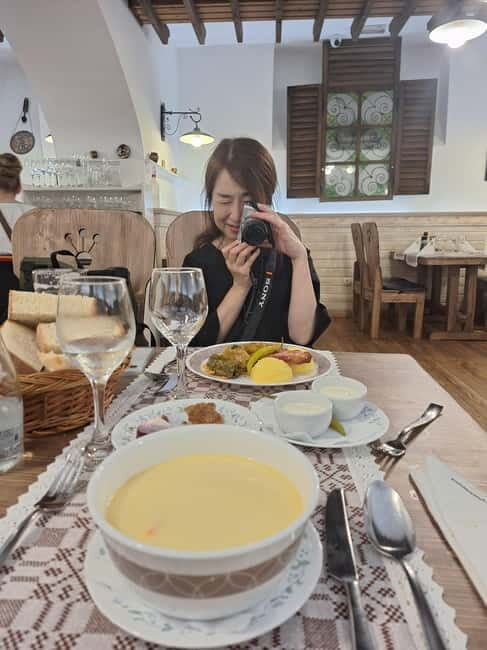 Private tour to Peles Castle, Bran Castle, Brasov - The Experience of the Stops