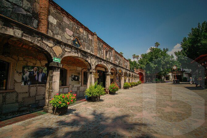 Private Tour to Tequilera Corralejo and Piramides Zone - Who Will Find This Tour a Good Fit?