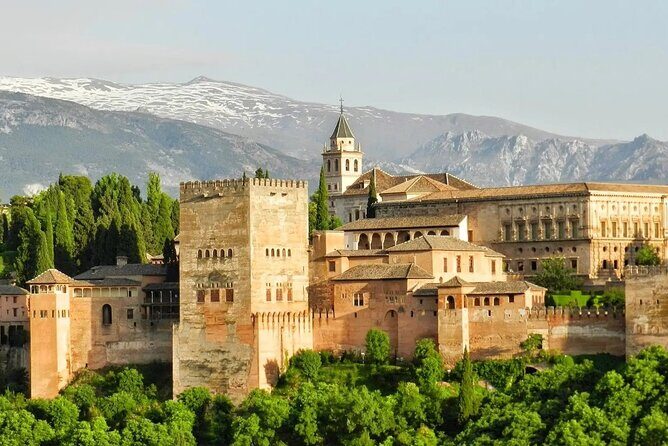 Private Tour to The Alhambra and Generalife From Malaga - Key Points