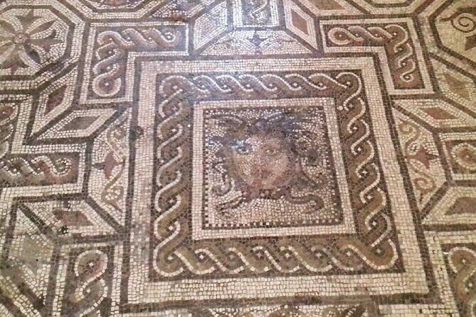 Private tour to the Palace of the Countess of Lebrija - The Experience and Its Highlights