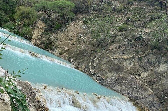 Private Tour to Tolantongo Caves from Mexico City - Exploring the Caves and Tunnels