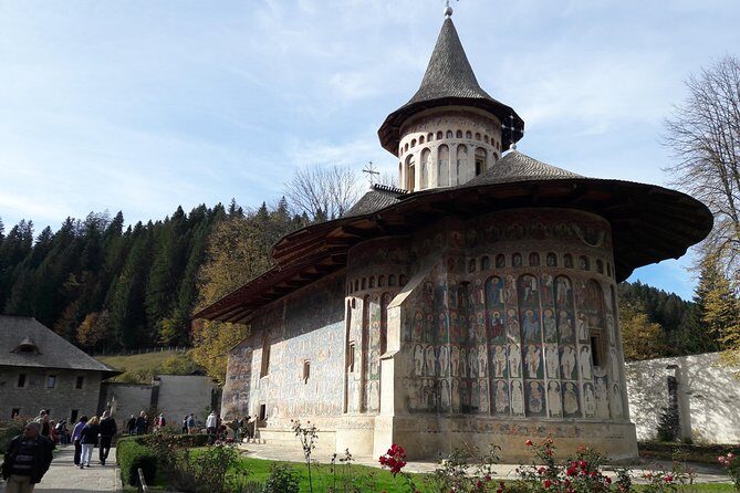 Private tour : Transylvania & Bucovina from Bucharest - 6 days/5 nights - Day 6: Royal Estates and the Final Highlights