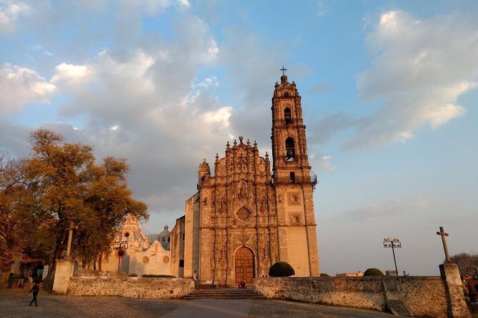 Private Tour: Tula and Tepotzotlan Day Trip from Mexico City - Key Points