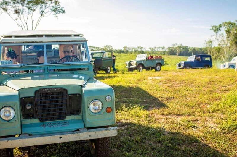 Private Tour Uxmal Land Rover Vintage safari & Mayan brunch - Returning to Mérida