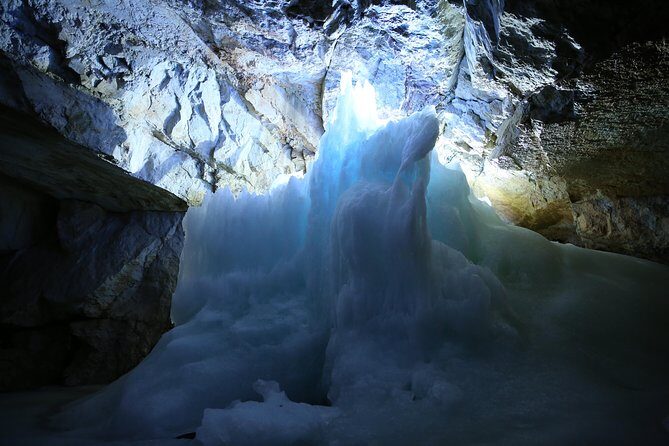 Private Tour: Werfen Ice Caves Adventure from Salzburg - Exploring the Werfen Ice Caves from Salzburg: A Realistic Look