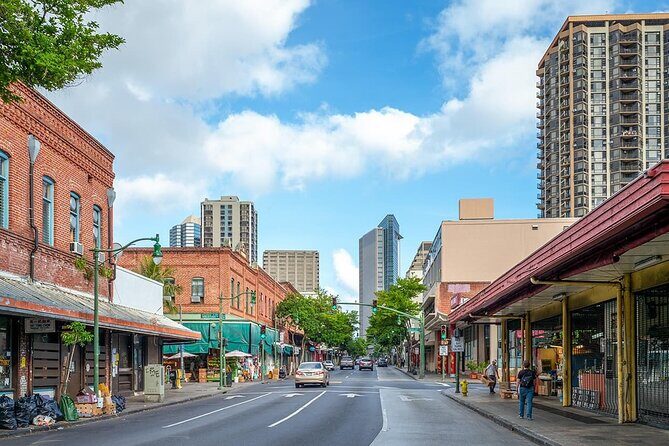 Private Town Tour with a Local from Honolulu to Diamond Head - What Makes This Tour Stand Out?