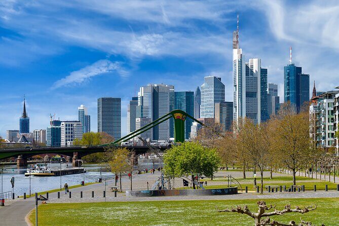Private transfer: Berlin to Frankfurt with 2h for sightseeing - What to Expect from This Transfer