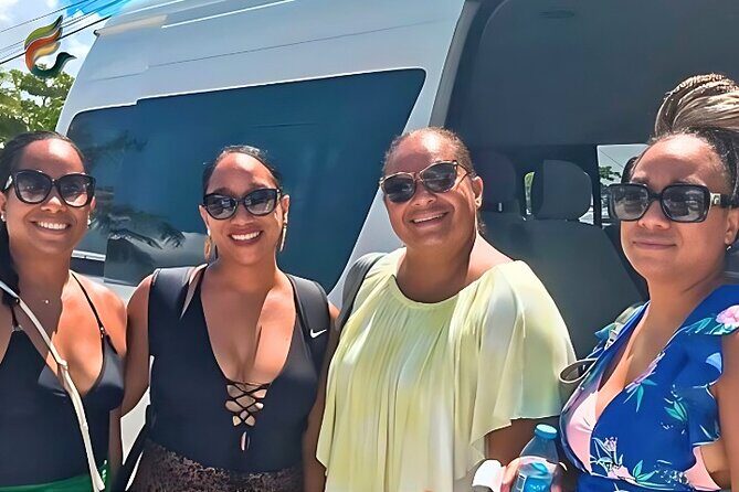 Private Transfer Cancun-Playa del Carmen/Ferry/Puerto Aventuras - Real Traveler Experiences