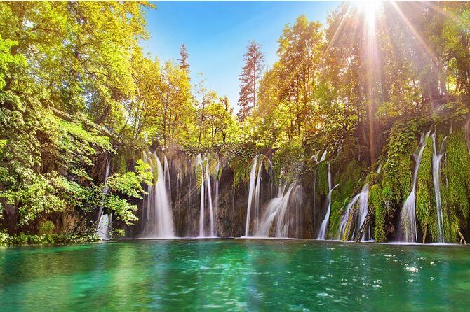 Private transfer Dubrovnik - Zagreb and explore sights along the way - The Downsides