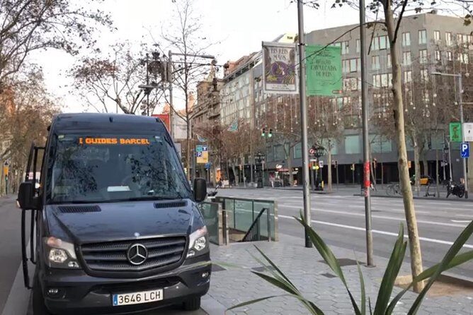 Private Transfer from Barcelona city to Harbor up to 15 people - What to Expect from the Private Transfer