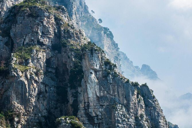 Private Transfer from Bari to Amalfi with 2 hours for sightseeing - Who Will Benefit Most from This Experience?