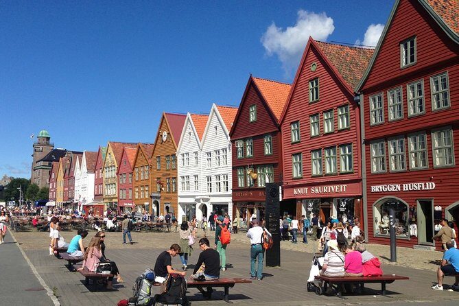 Private Transfer From Bergen Airport to City Centre - Key Points