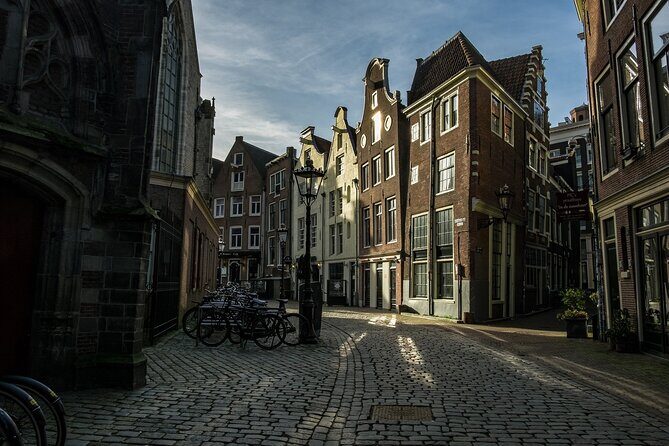 Private transfer from Bruges to Amsterdam, 2h Stop in Utrecht - Private transfer from Bruges to Amsterdam, 2h Stop in Utrecht