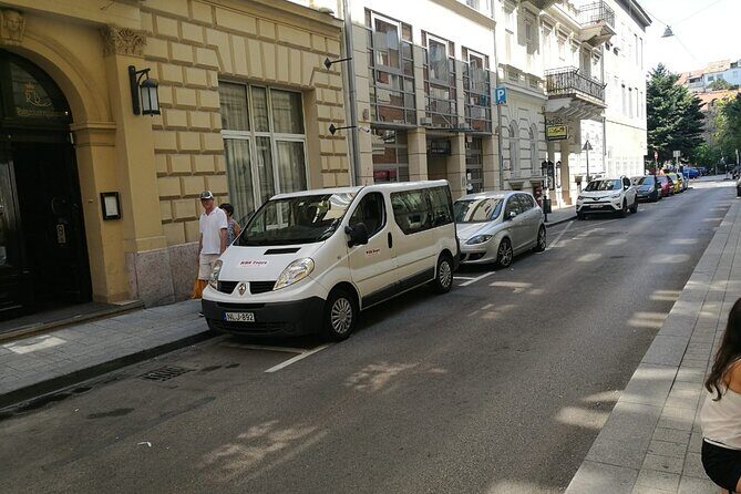 Private Transfer from Budapest city to Budapest Airport - departure - Why Choose This Budapest Private Transfer?