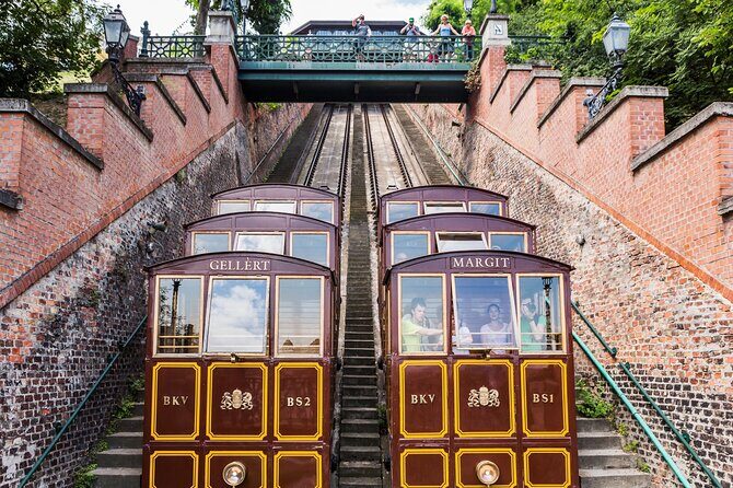 Private Transfer from Budapest to Prague - FAQ