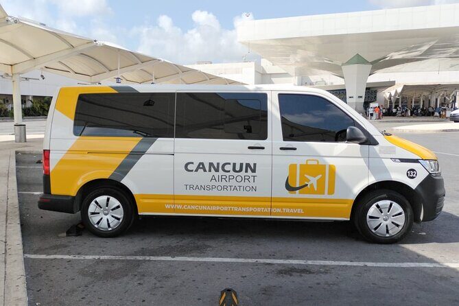 Private Transfer from Cancun Airport to Akumal - The Experience in Detail
