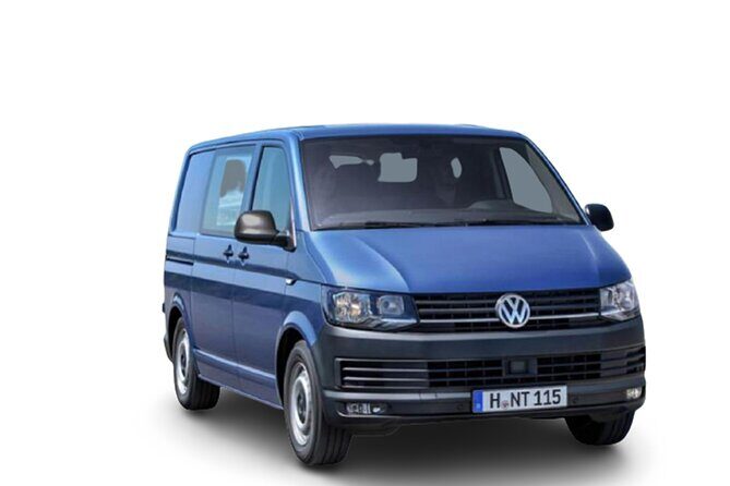 Private Transfer from Dublin city Center to Dublin airport One way Minivan - Who Should Consider This Transfer?