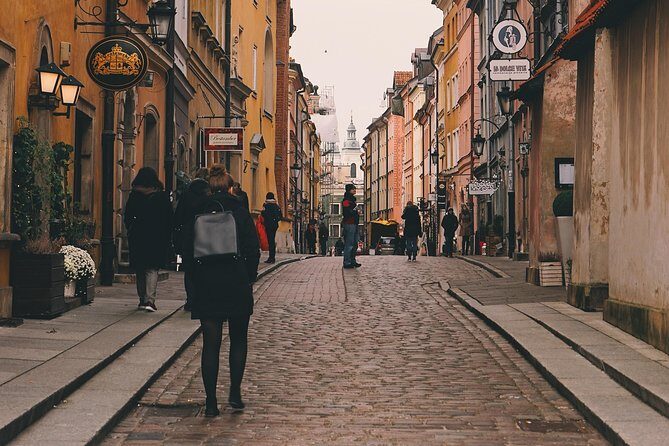 Private transfer from Gdansk to Warsaw with 2h of Sightseeing - Who Should Consider This Transfer?