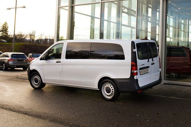 Private transfer from Gstaad Saanen to Geneva Airport - A Practical Look at the Private Transfer from Gstaad Saanen to Geneva Airport