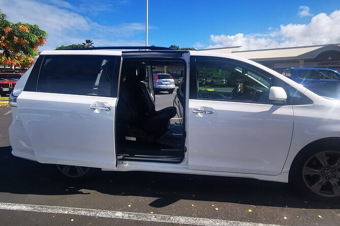 Private Transfer From Kona International Airport to Hotels in Kailua-Kona - What to Expect from the Kona Airport to Kailua-Kona Transfer