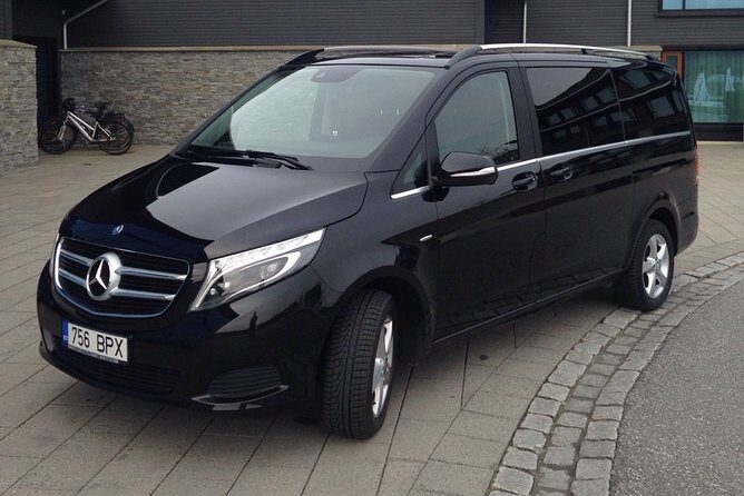 Private transfer from Levi to Rovaniemi - The Bottom Line