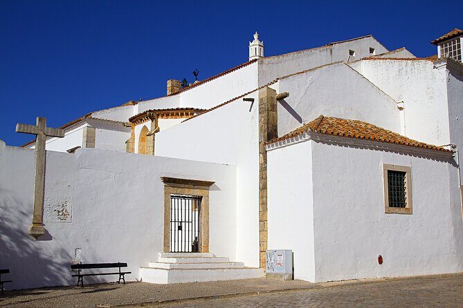 Private transfer from Lisbon to Faro with 2 hours for sightseeing - The Vehicle and Comfort Level