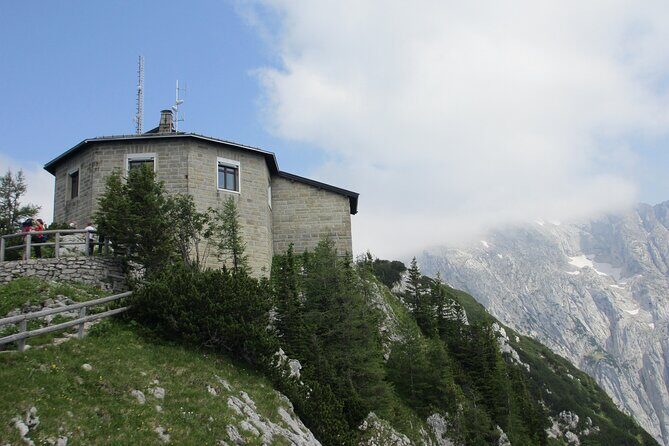 Private Transfer from Munich to Salzburg with 3h on Eagle's Nest - What’s Included and What’s Not