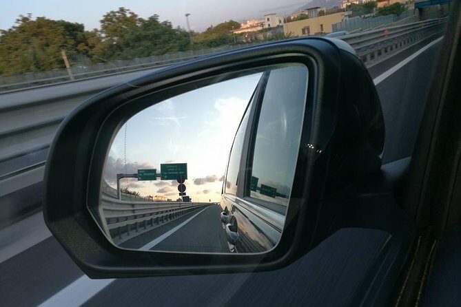 Private transfer from Naples to Positano - Who Should Consider This Service?