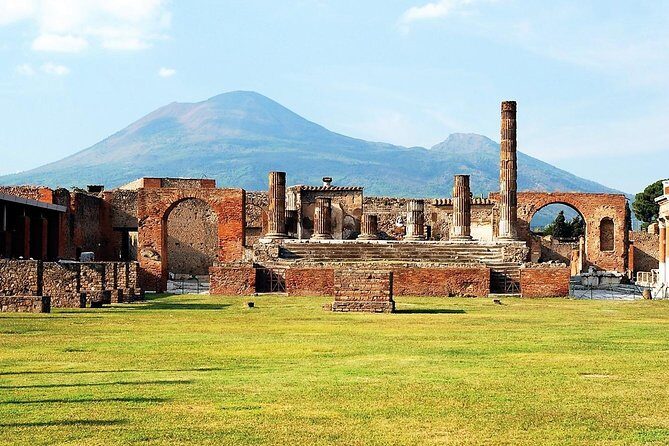 Private Transfer from Naples to Sorrento with Stop at Pompeii - The Sum Up